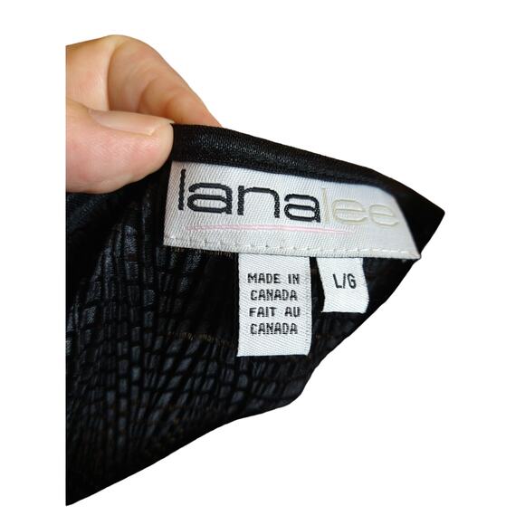 Lana Lee Top (L) & Onque Petite Jacket (PXL) - Stylish & Comfortable! - Picture 11 of 14